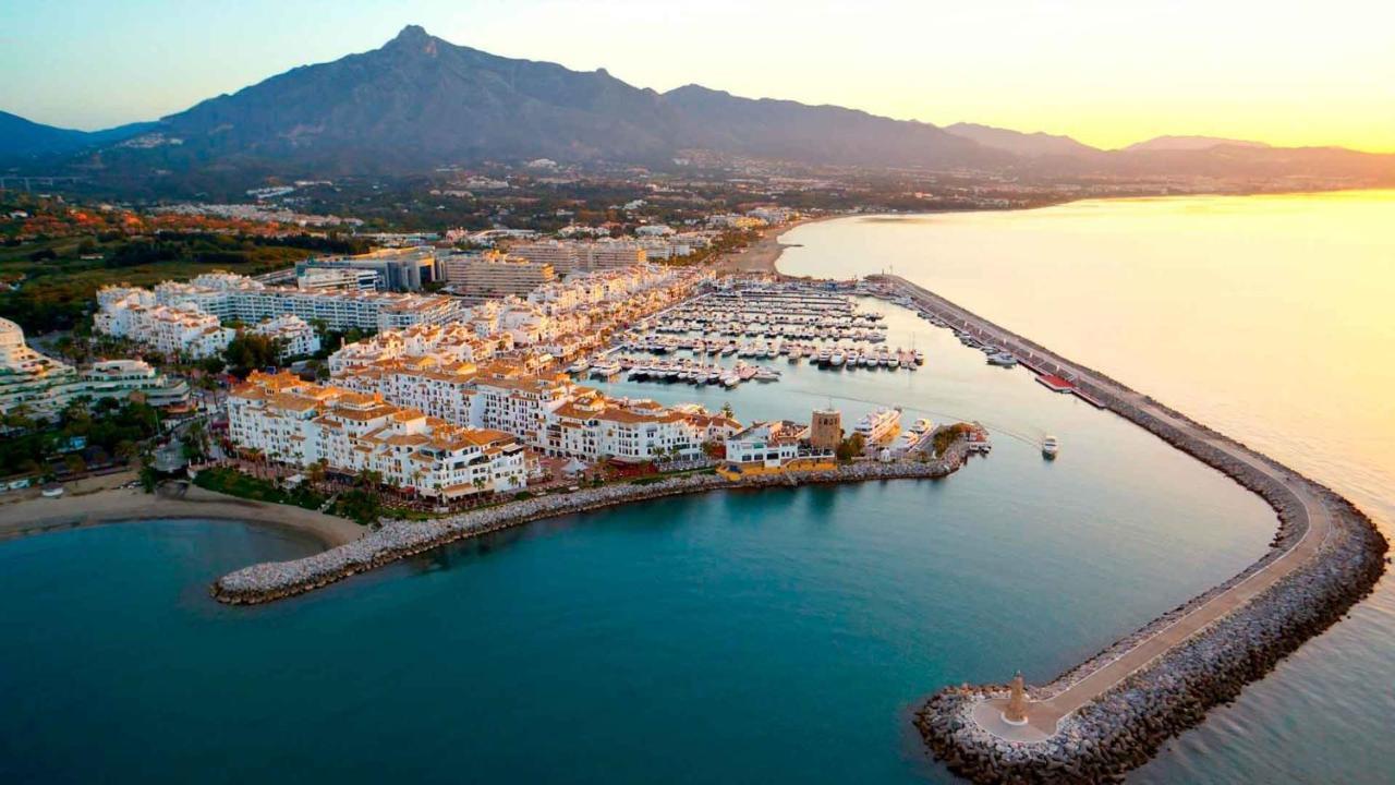 2 Bedroom Apartment Benalmadena Luaran gambar