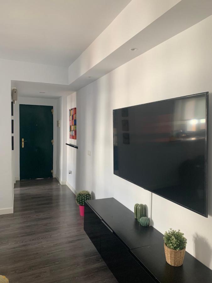 2 Bedroom Apartment Benalmadena Luaran gambar